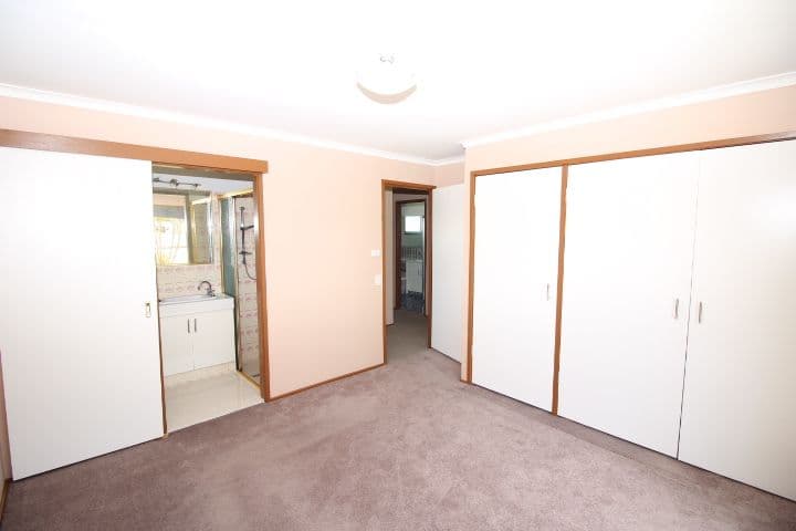 3 FORREST Avenue, Molendinar QLD 4214, Molendinar - Thumbnail 7