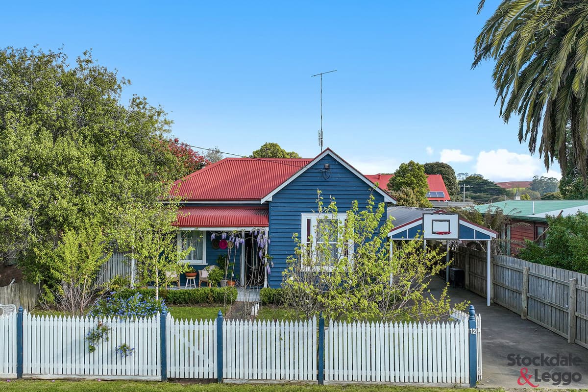 12 Railway Road, THORPDALE VIC 3835, Thorpdale - Image 1