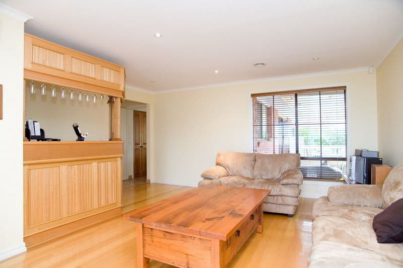 10 Hopper Court, MILL PARK VIC 3082, Mill Park - Thumbnail 6