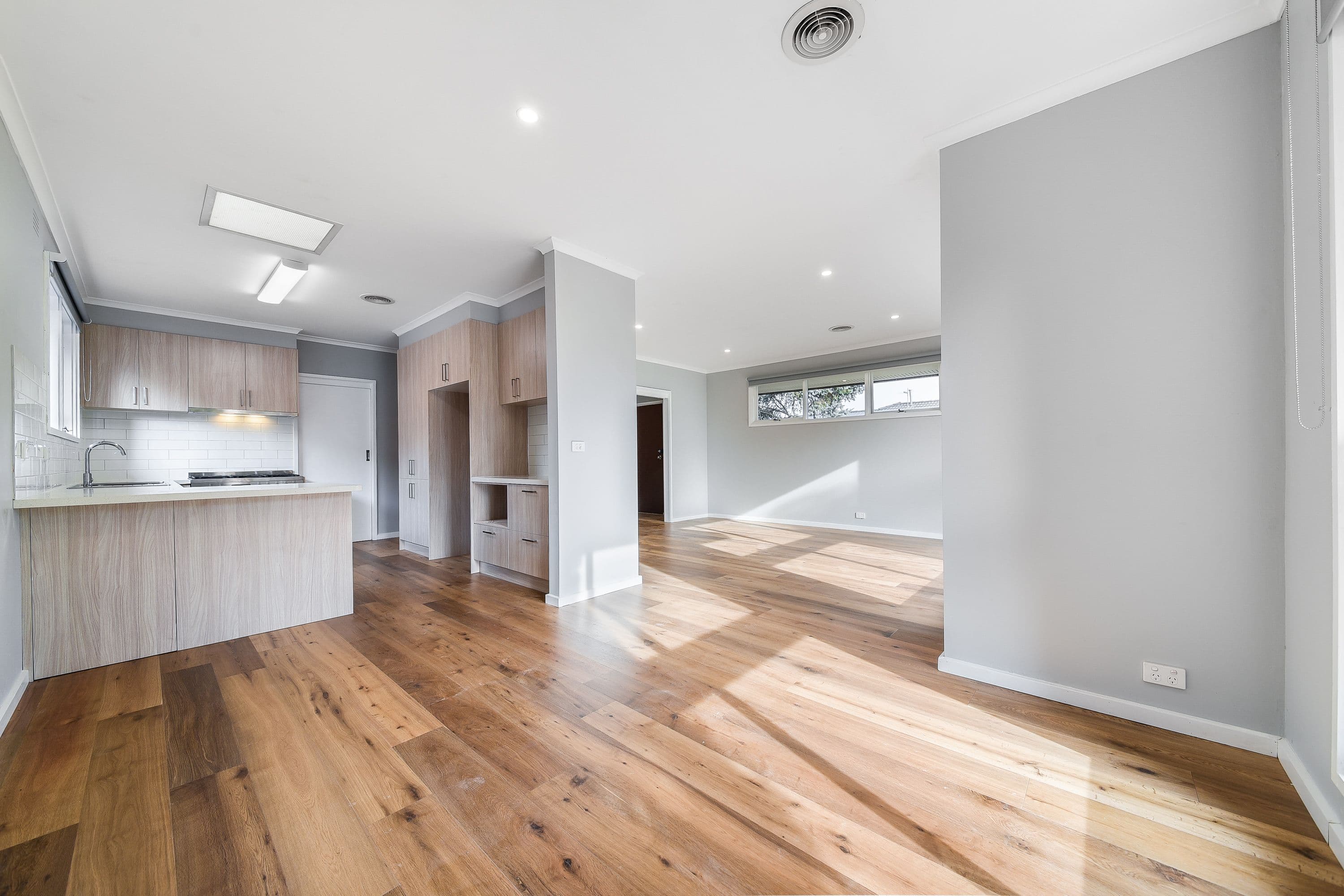 20 Brolga Street, Mount Waverley VIC 3149, Mount Waverley - Thumbnail 5