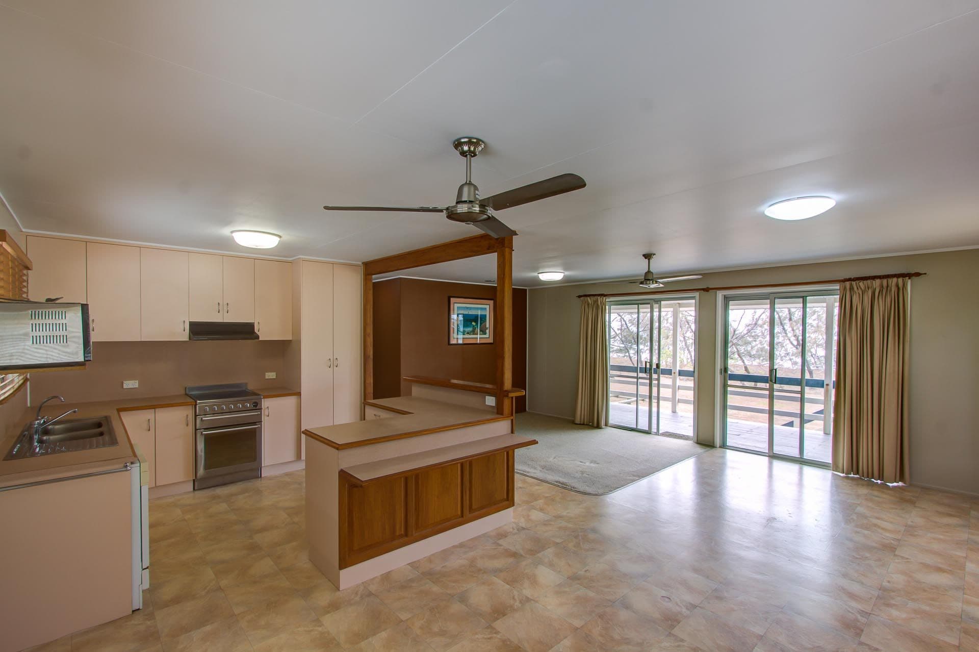36 Owen Jenkins Drive, SARINA BEACH QLD 4737, Sarina Beach - Thumbnail 3