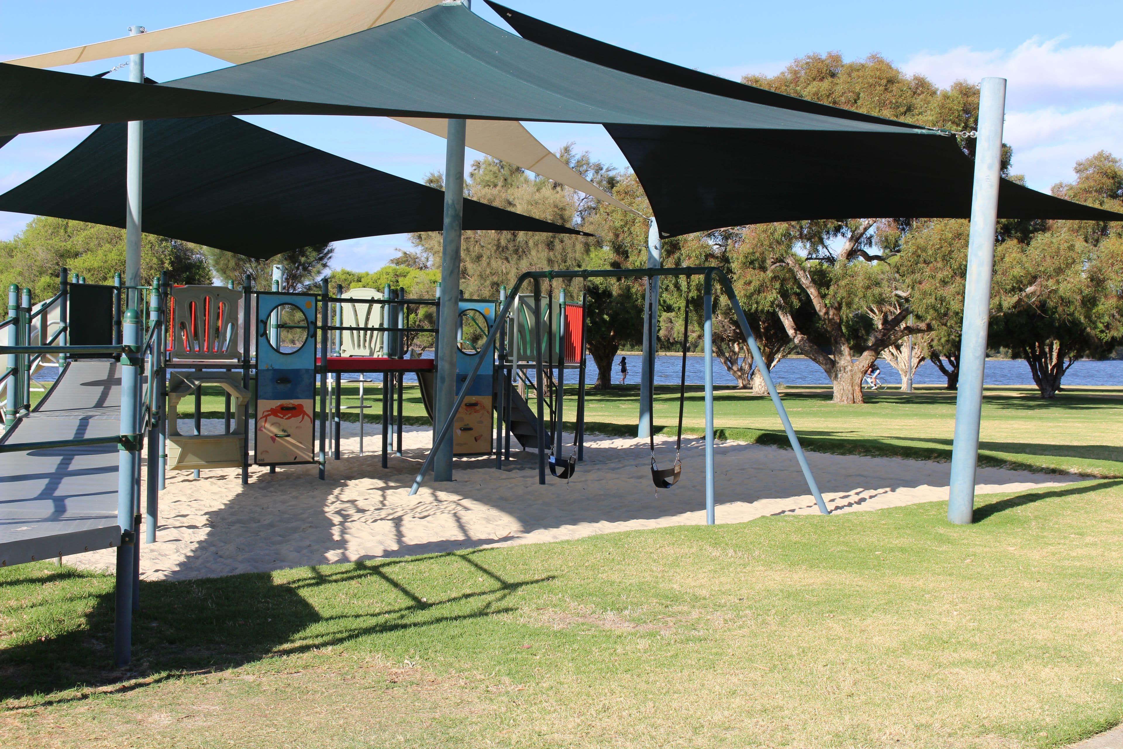 4 Hurlingham Road, South Perth WA 6151, South Perth - Thumbnail 5