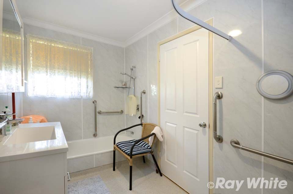 6 Paroz Crescent, Biloela QLD 4715, Biloela - Thumbnail 7