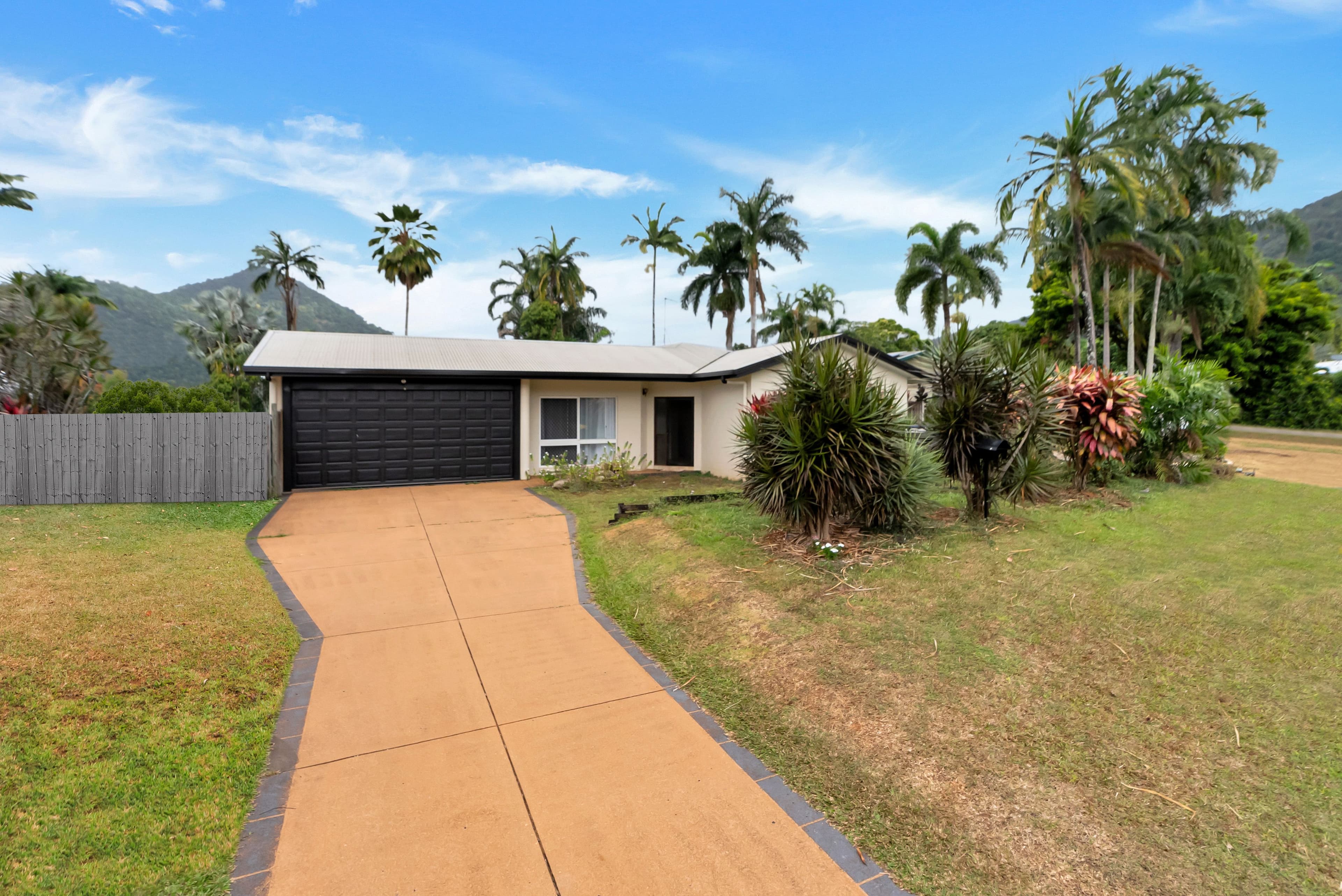 6 Rosewood Close, Redlynch QLD 4870, Redlynch - Thumbnail 3