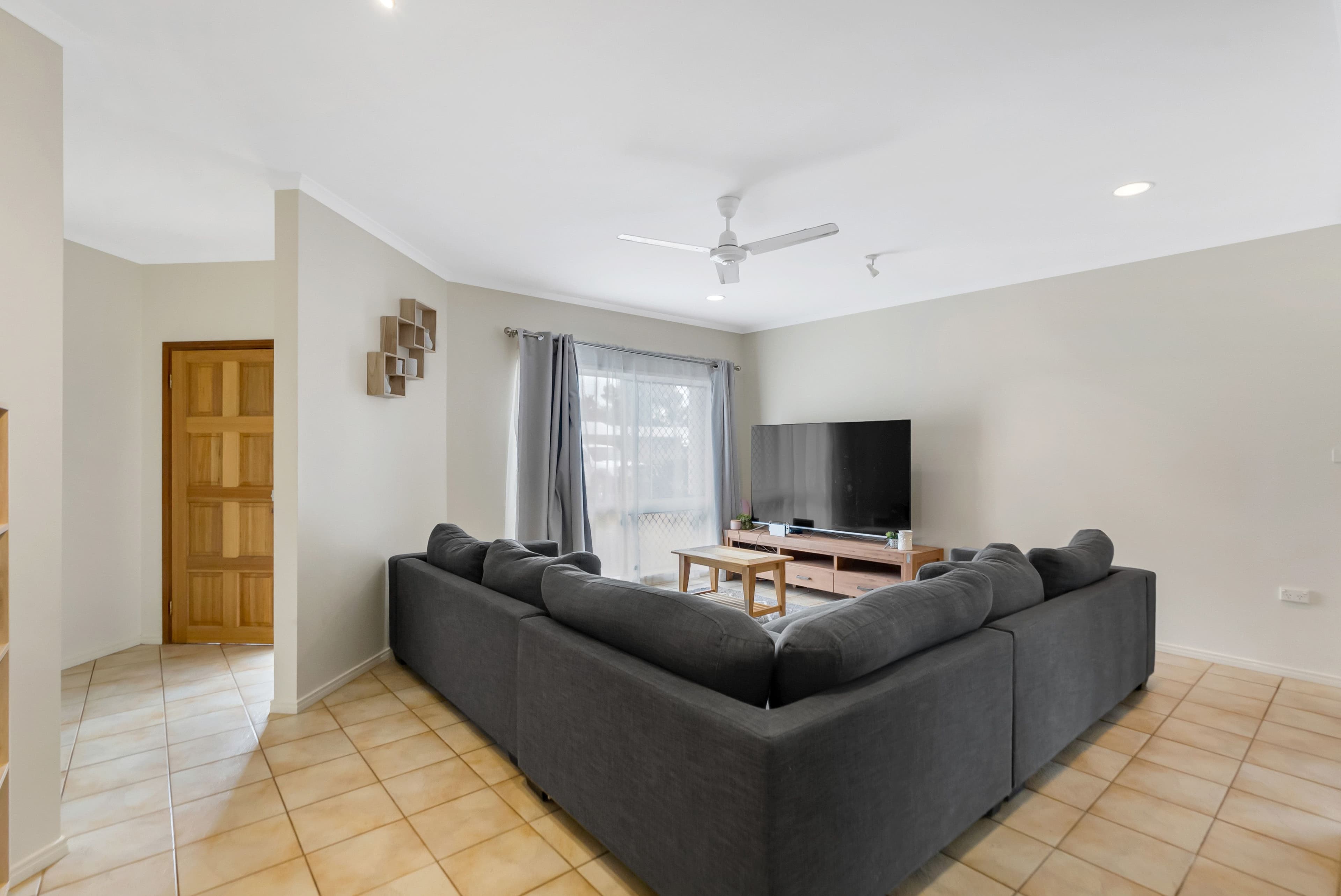 6 Rosewood Close, Redlynch QLD 4870, Redlynch - Thumbnail 4