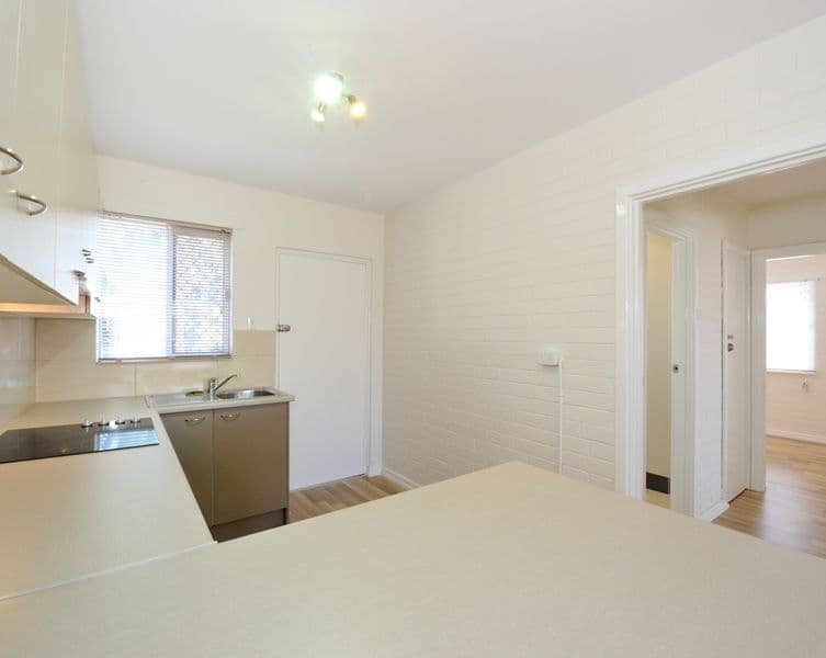 18 Waller Street, Rockingham WA 6168, Rockingham - Thumbnail 3