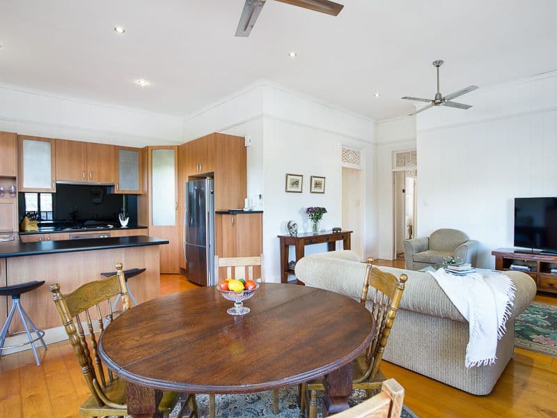13 kingsbury Street, NORMAN PARK QLD 4170, Norman Park - Thumbnail 3