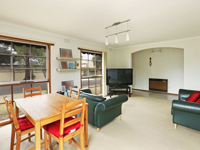 209 Mt Pleasant Road, Highton VIC 3216, Highton - Thumbnail 4