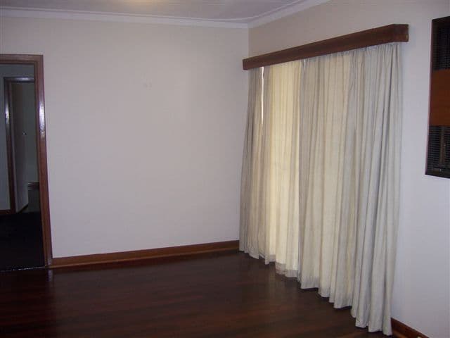 112 Fremantle Road, GOSNELLS WA 6110, Gosnells - Thumbnail 5