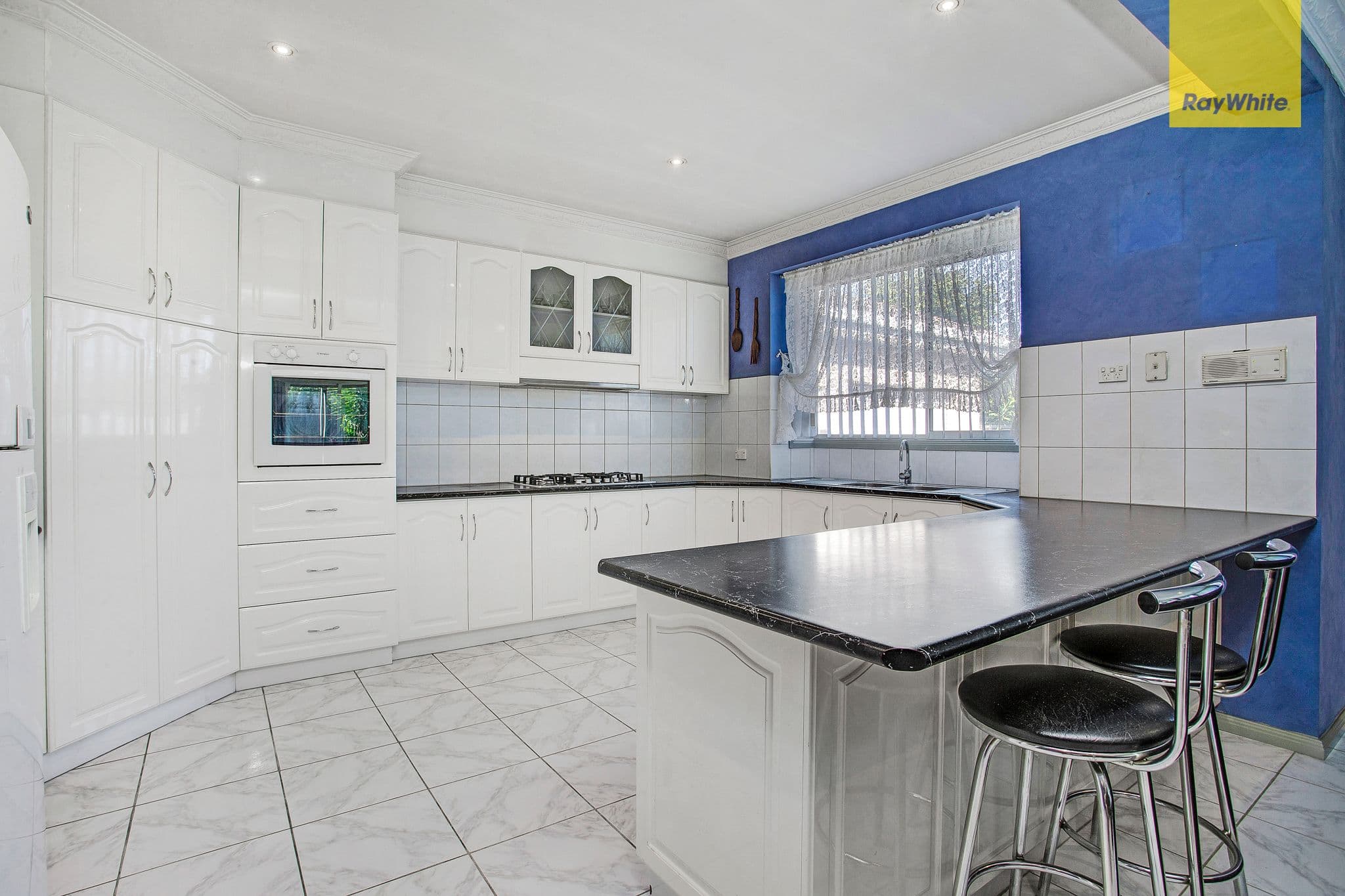 7 Apollo Court, Hillside VIC 3037, Hillside - Thumbnail 2