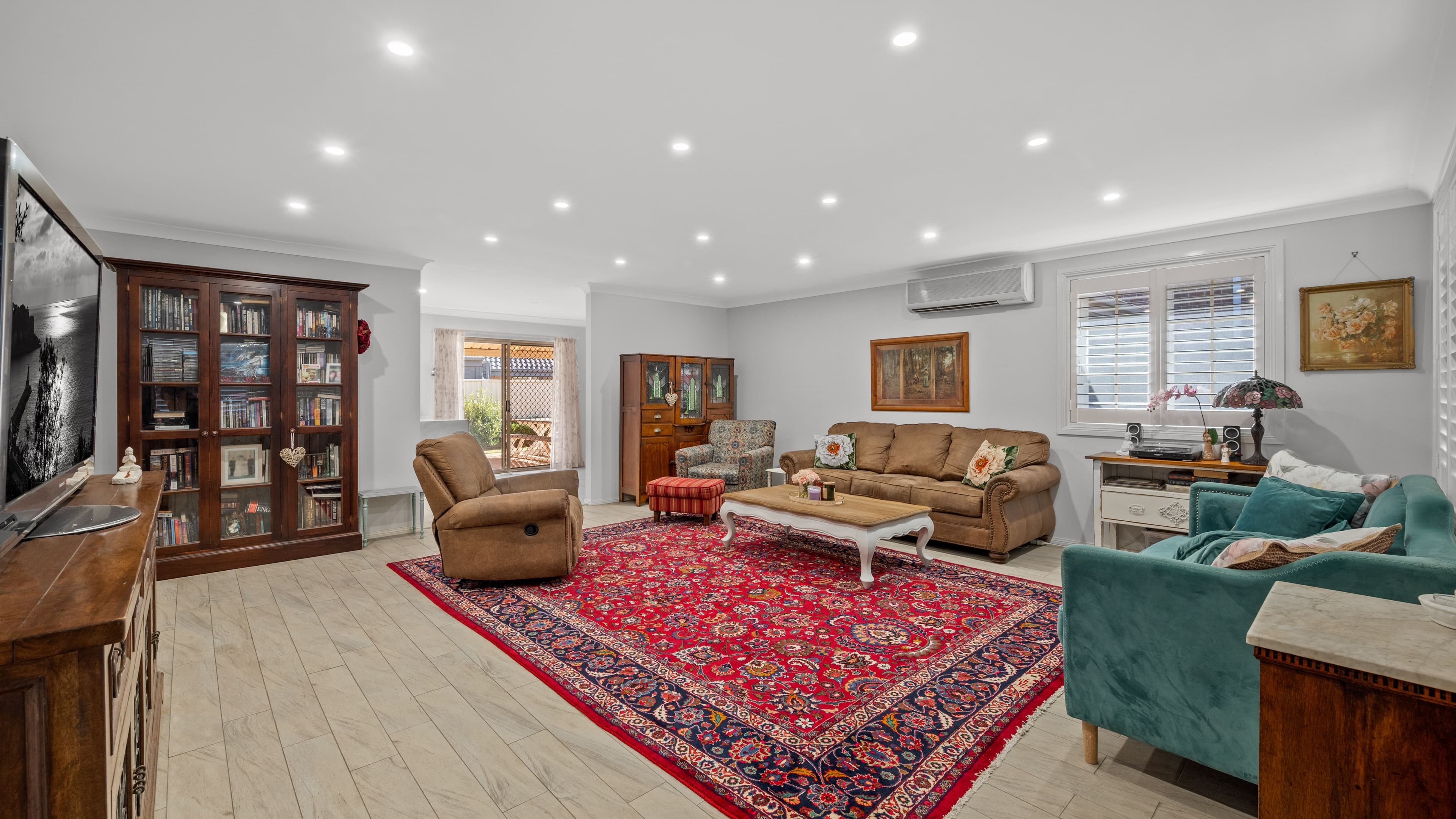 14 Wolseley Place, Ingleburn NSW 2565, Ingleburn - Thumbnail 2