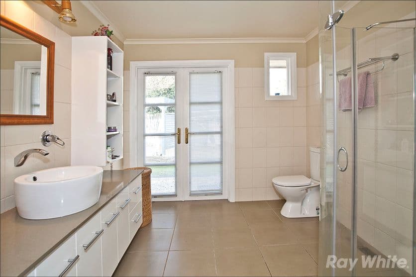 29 Winmalee Drive, GLEN WAVERLEY VIC 3150, Glen Waverley - Thumbnail 4