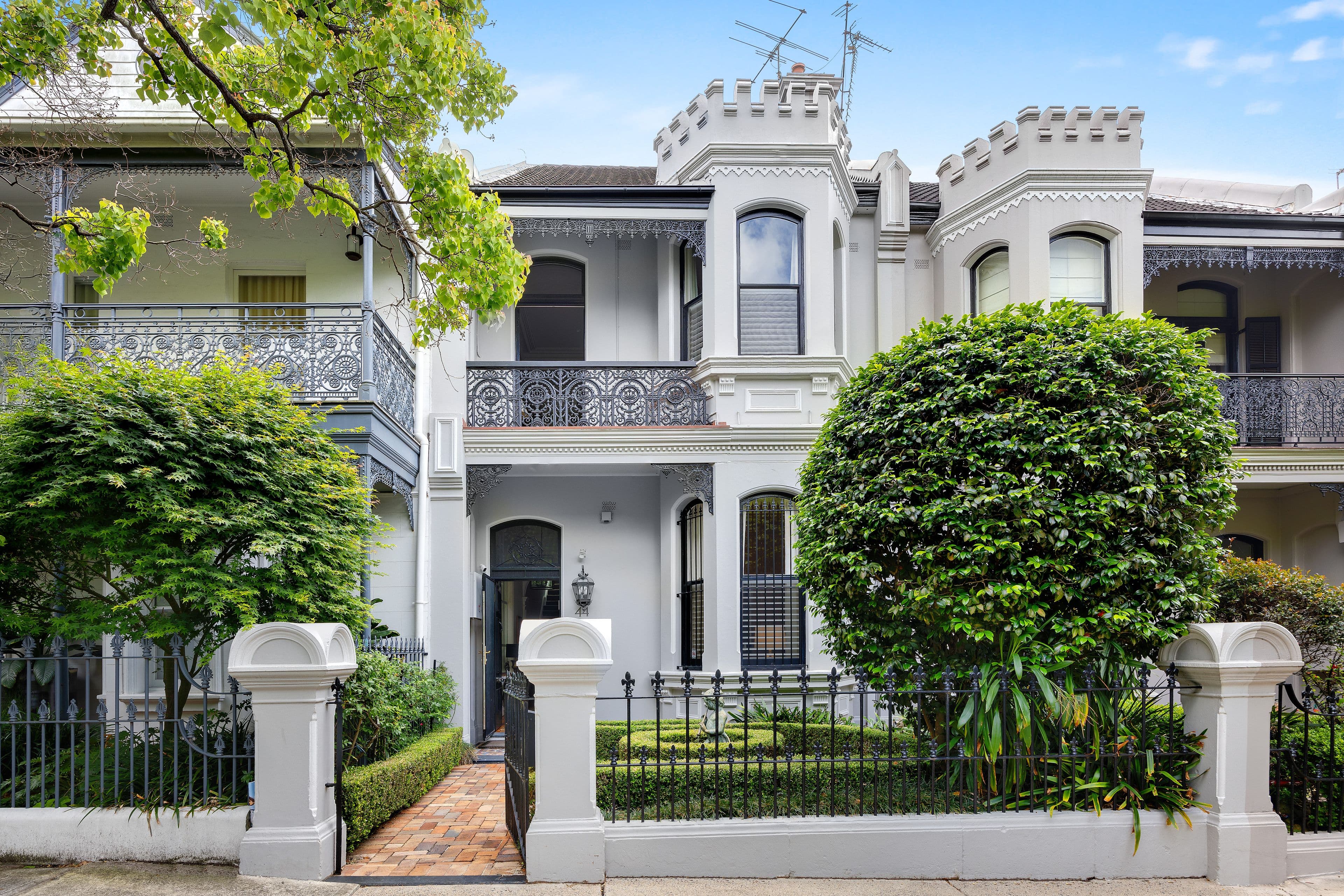 44 Fitzroy Street, Kirribilli NSW 2061, Kirribilli - Image 1