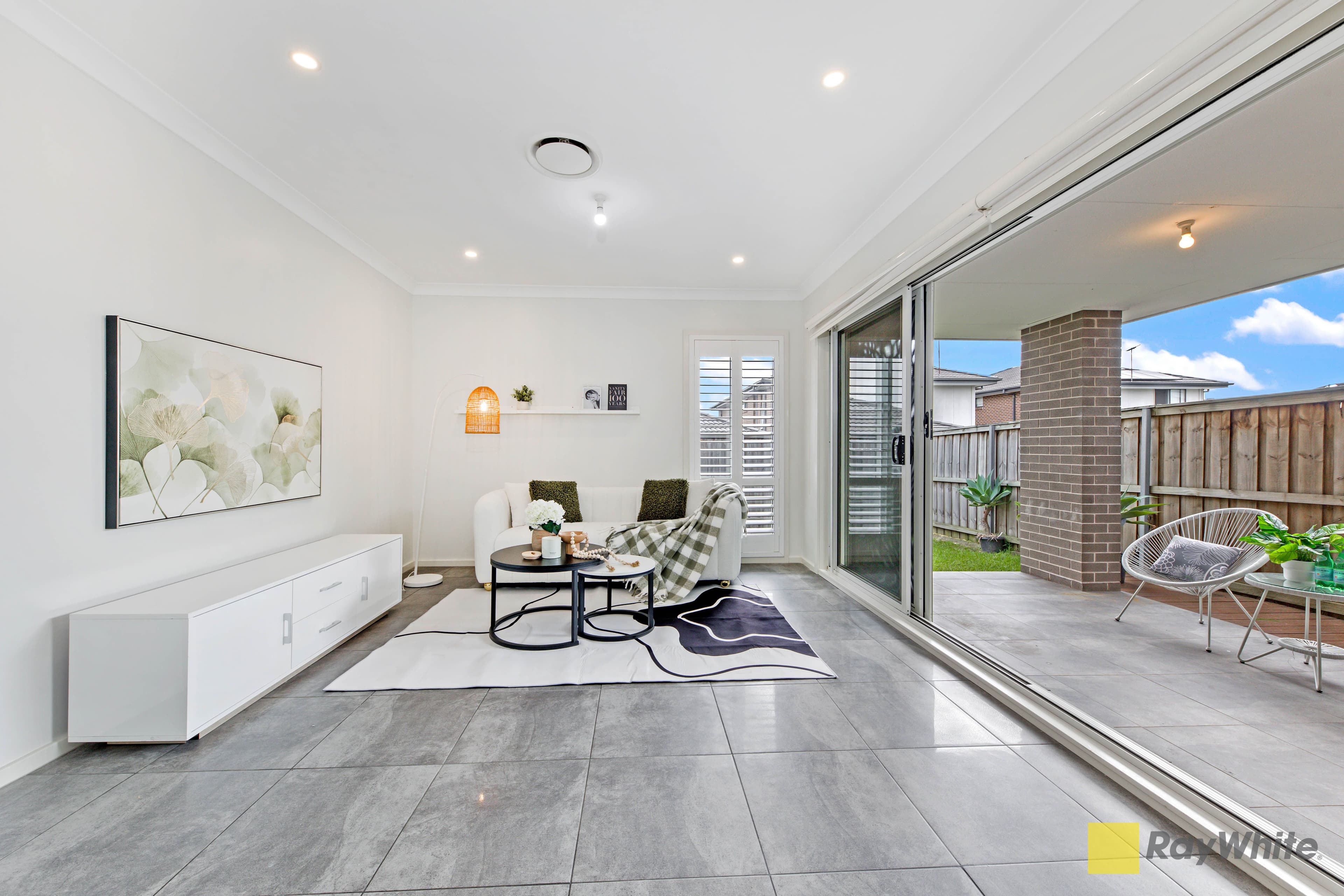 14 Stapleton Avenue, Colebee NSW 2761, Colebee - Thumbnail 2