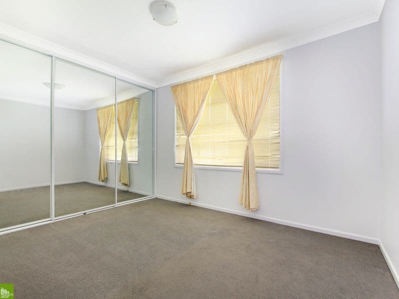 13 Loftus Drive, Barrack Heights NSW 2528, Barrack Heights - Thumbnail 4