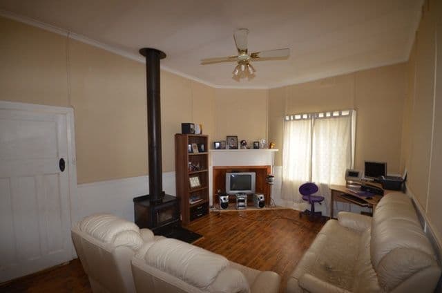 44 King Street, CLARE SA 5453, Clare - Thumbnail 3
