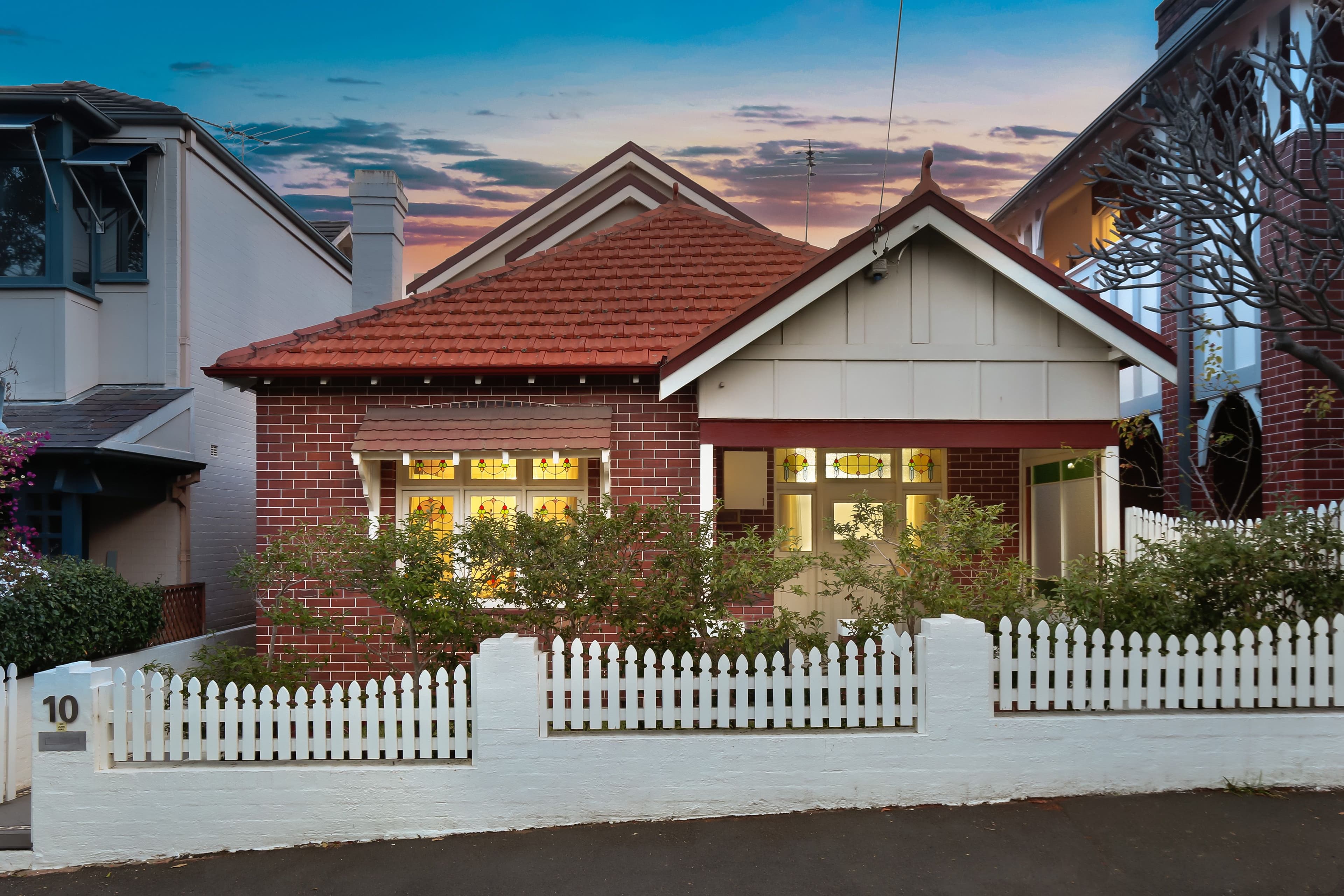 10 Llewellyn Street, Balmain - Image 1