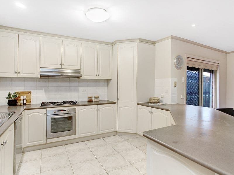 19 Davis Court, Altona Meadows VIC 3028, Altona Meadows - Thumbnail 4