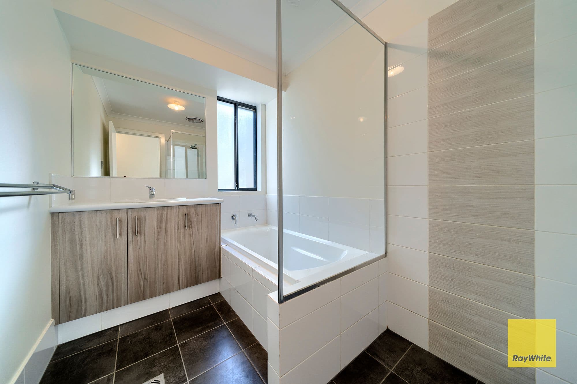 48 Celestial Drive, McKail WA 6330, McKail - Thumbnail 7
