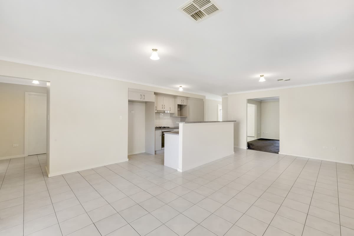 154 Newton Boulevard, Munno Para SA 5115, Munno Para - Thumbnail 4