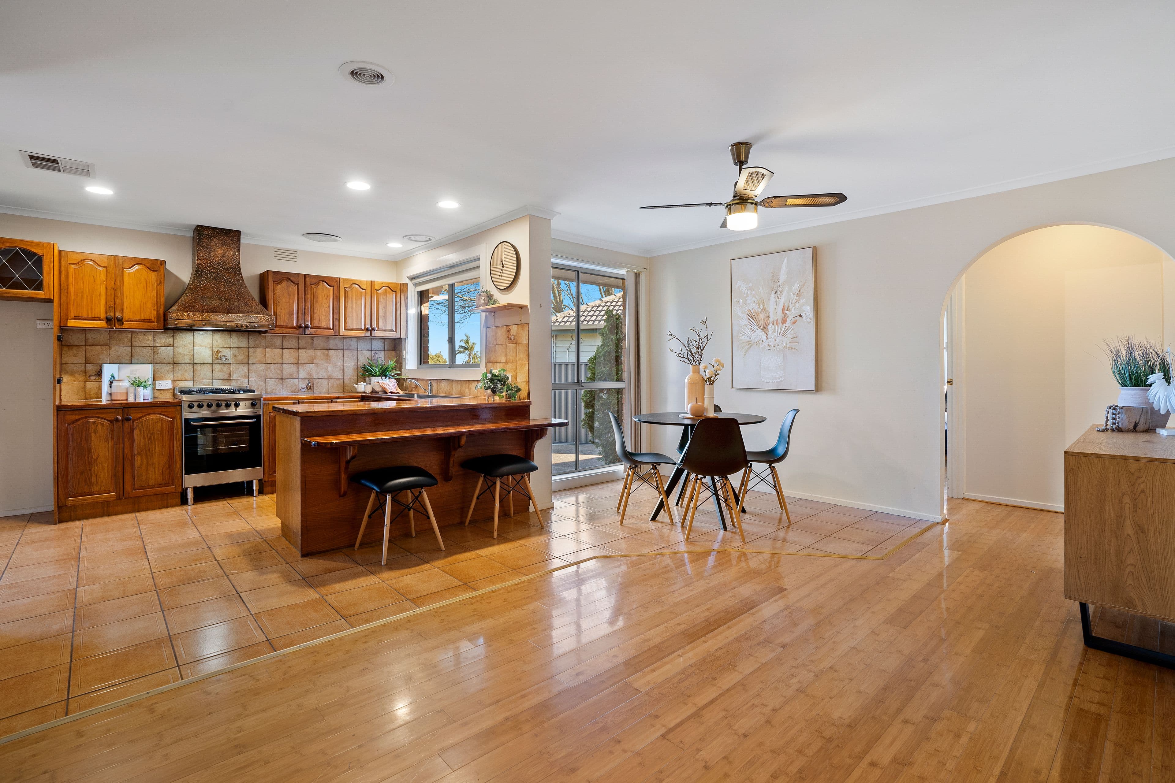 11 Lightwood Drive, Ferntree Gully VIC 3156, Ferntree Gully - Thumbnail 4