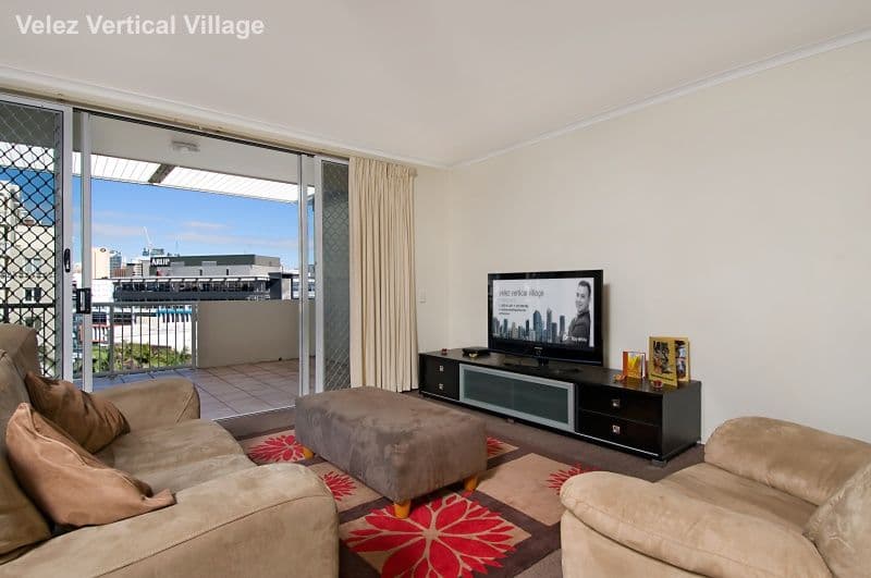 75 41 Gotha, FORTITUDE VALLEY QLD 4006, Fortitude Valley - Thumbnail 3