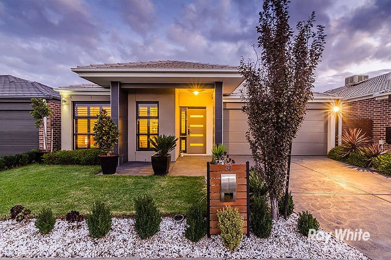 31 Albida Parade, Lyndhurst VIC 3975, Lyndhurst - Image 1