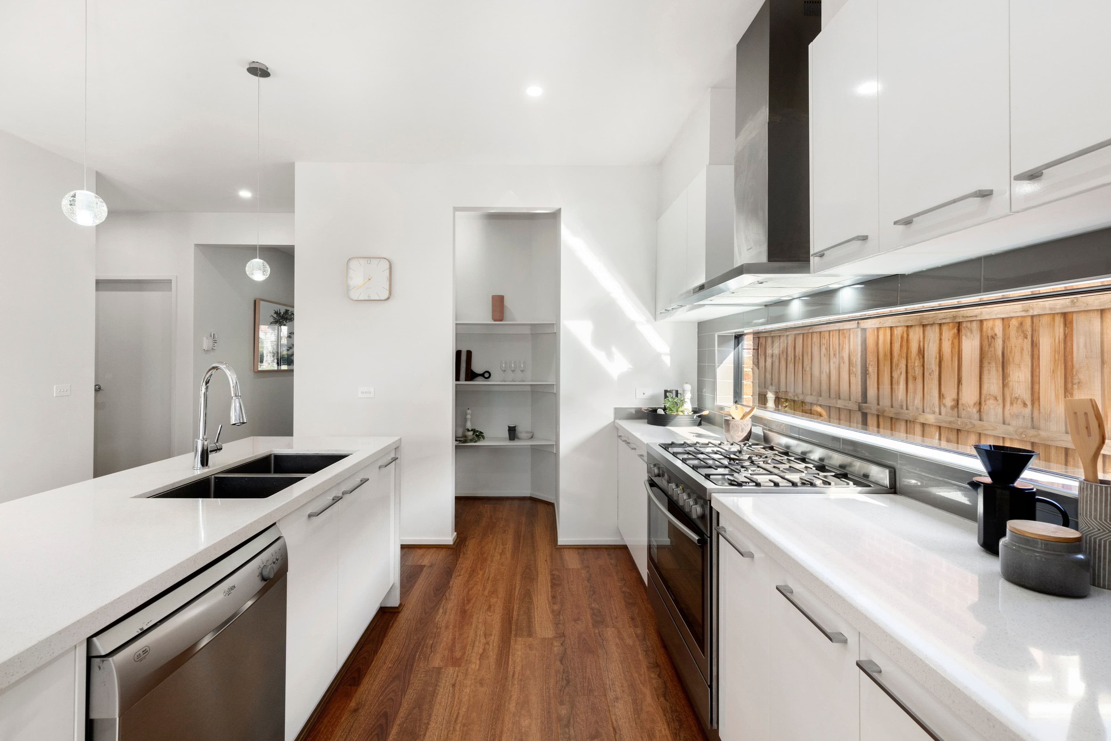 40 Doherty Way, Lalor VIC 3075, Lalor - Thumbnail 2