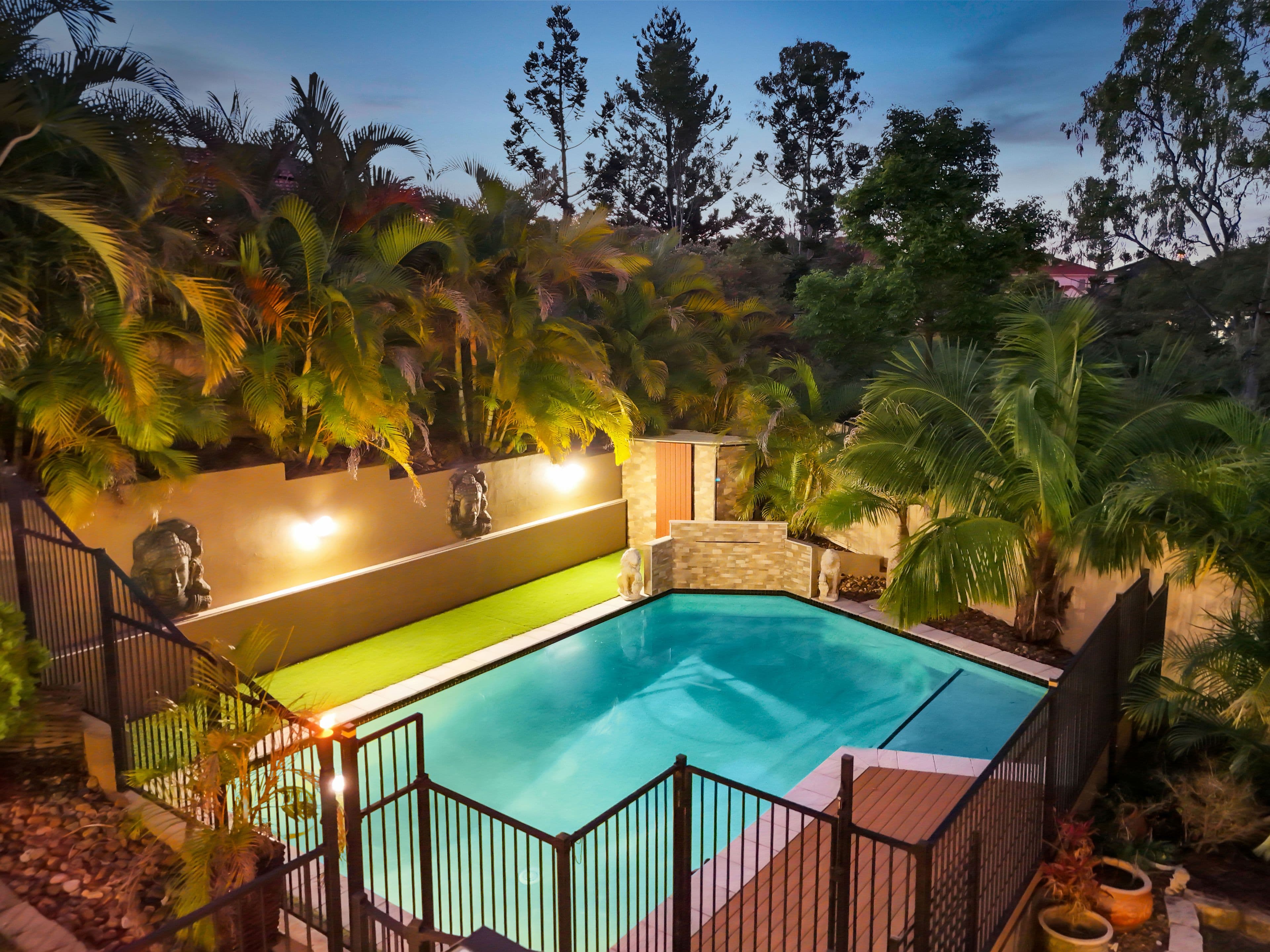 17 Heatons Crescent, Pacific Pines QLD 4211, Pacific Pines - Thumbnail 4