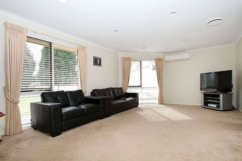 3 Birch Court, MILL PARK VIC 3082, Mill Park - Thumbnail 5