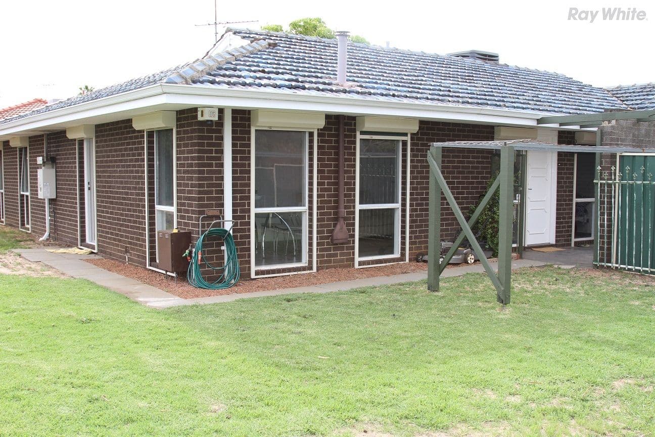 47 Banksia Road, Camillo WA 6111, Camillo - Thumbnail 4