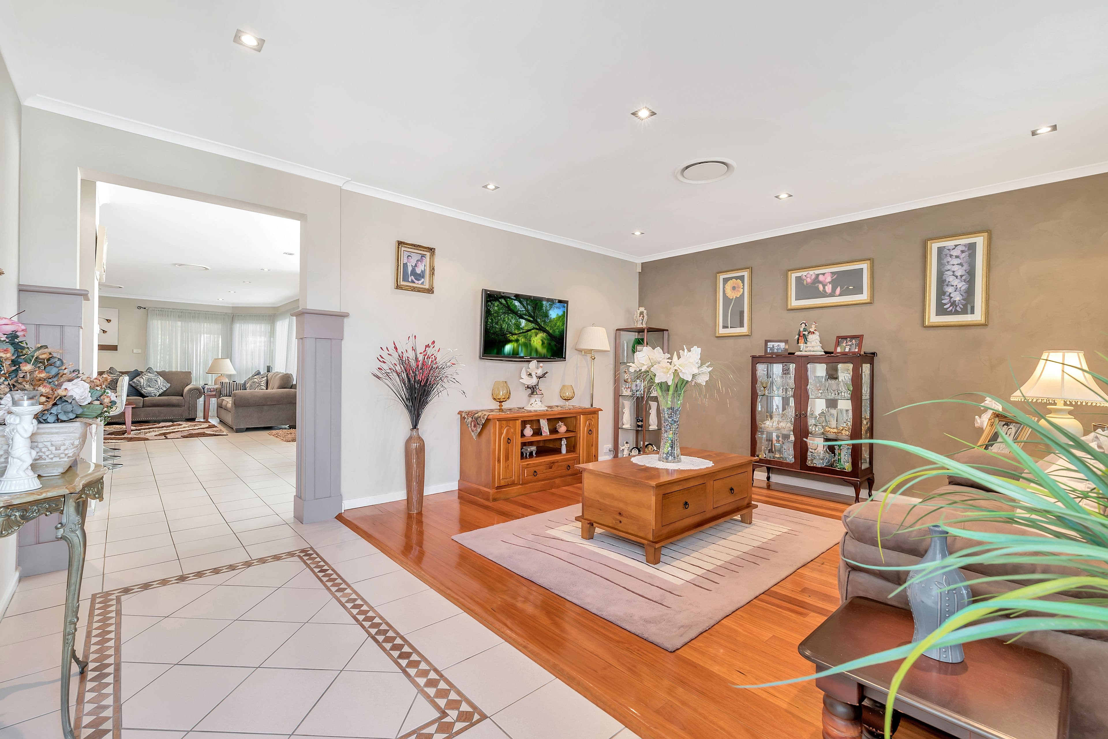 30 Carmichael Drive, West Hoxton - Thumbnail 5