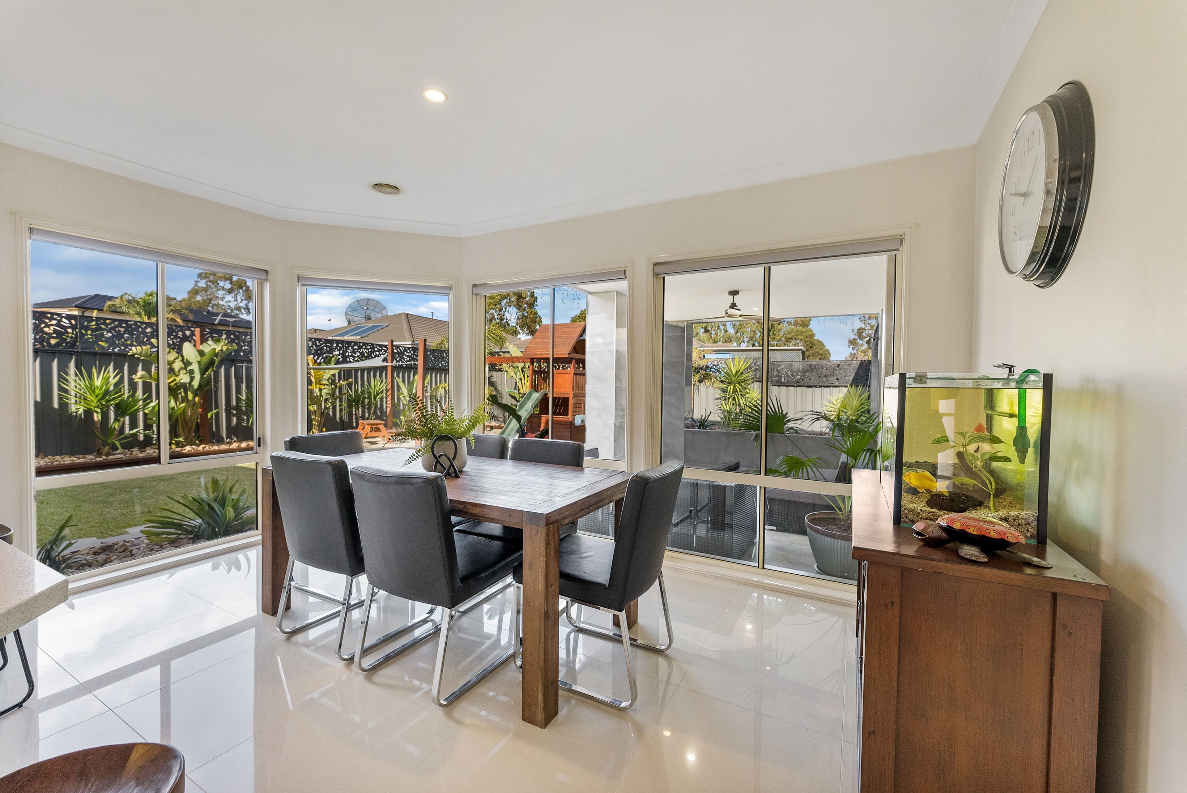 33 Heysen Parkway, Caroline Springs VIC 3023, Caroline Springs - Thumbnail 6