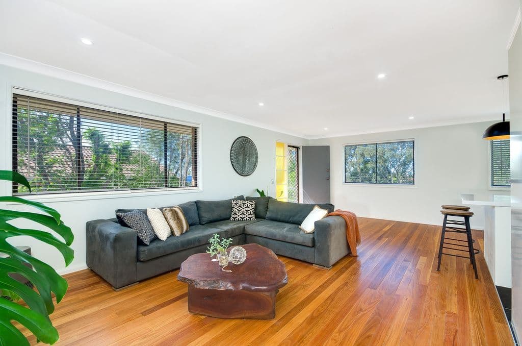 26 The Lookout, THIRROUL NSW 2515, Thirroul - Thumbnail 2