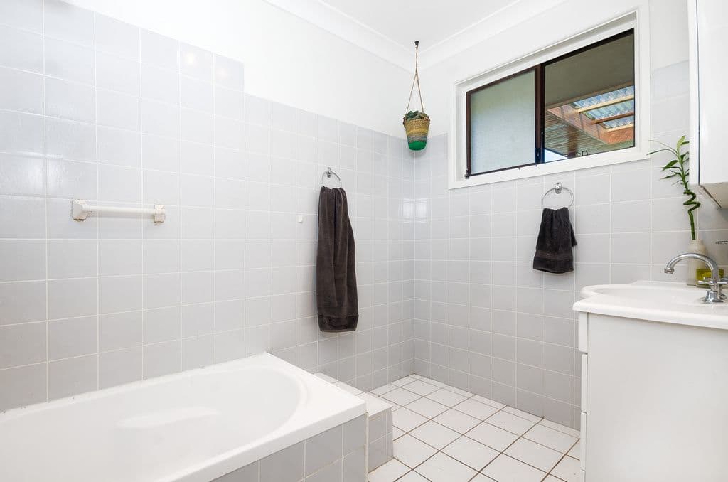 26 The Lookout, THIRROUL NSW 2515, Thirroul - Thumbnail 8