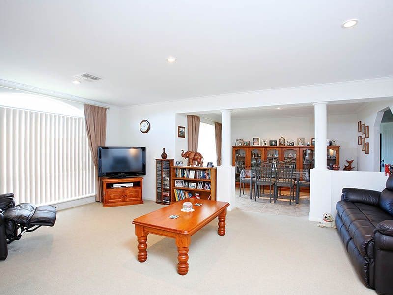 3/4-6 Camdale Close, Hampton Park, VIC, 3976, Hampton Park - Thumbnail 2