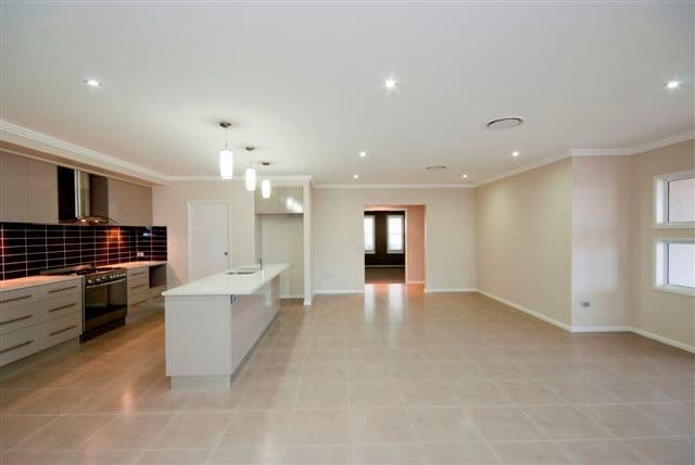 8 Ibis Court, HIGHFIELDS QLD 4352, Highfields - Thumbnail 3