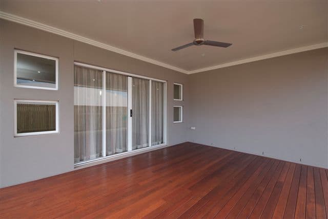8 Ibis Court, HIGHFIELDS QLD 4352, Highfields - Thumbnail 8