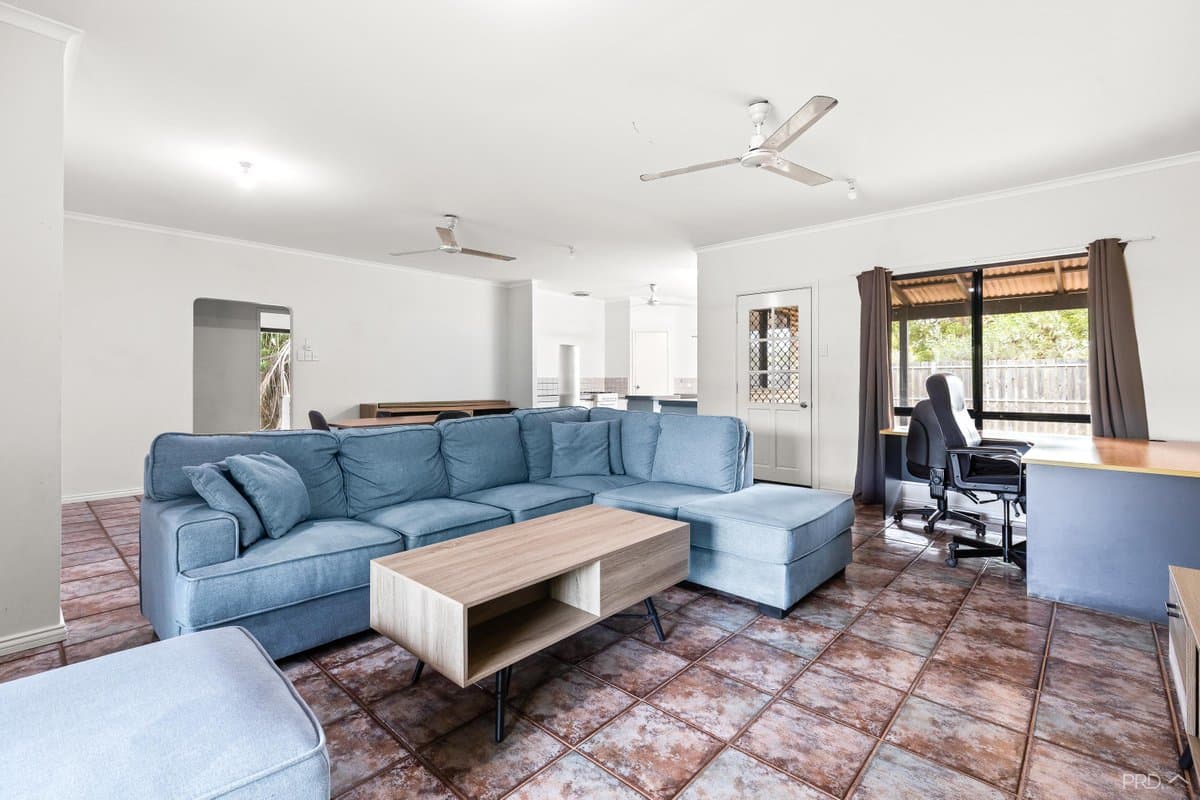 120
                Reid
                Road
            
            
            
            cable beach
            
            
            WA,
            6726, Cable Beach - Thumbnail 2