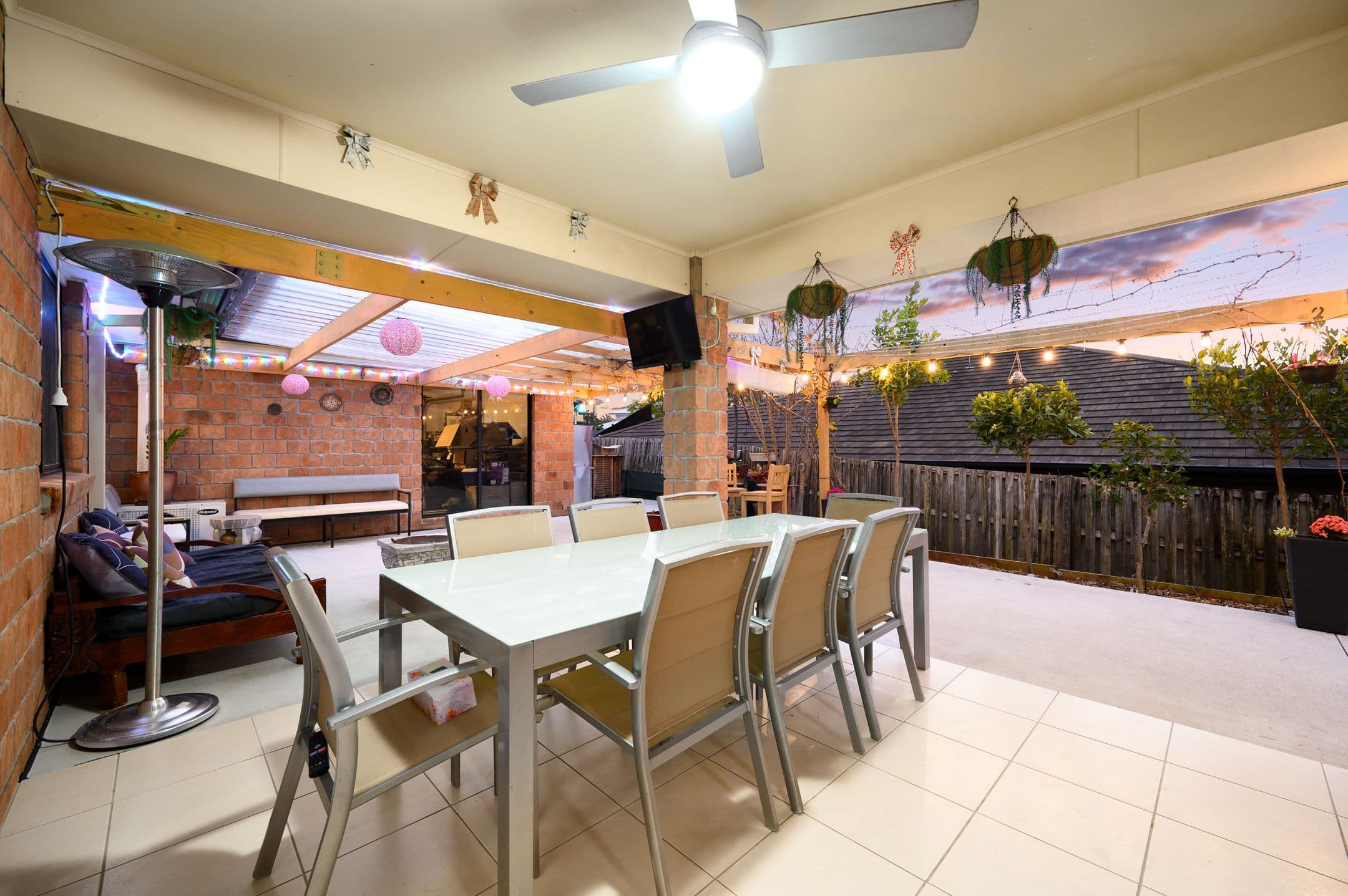 37 Codrington Circuit, Pacific Pines QLD 4211, Pacific Pines - Thumbnail 2