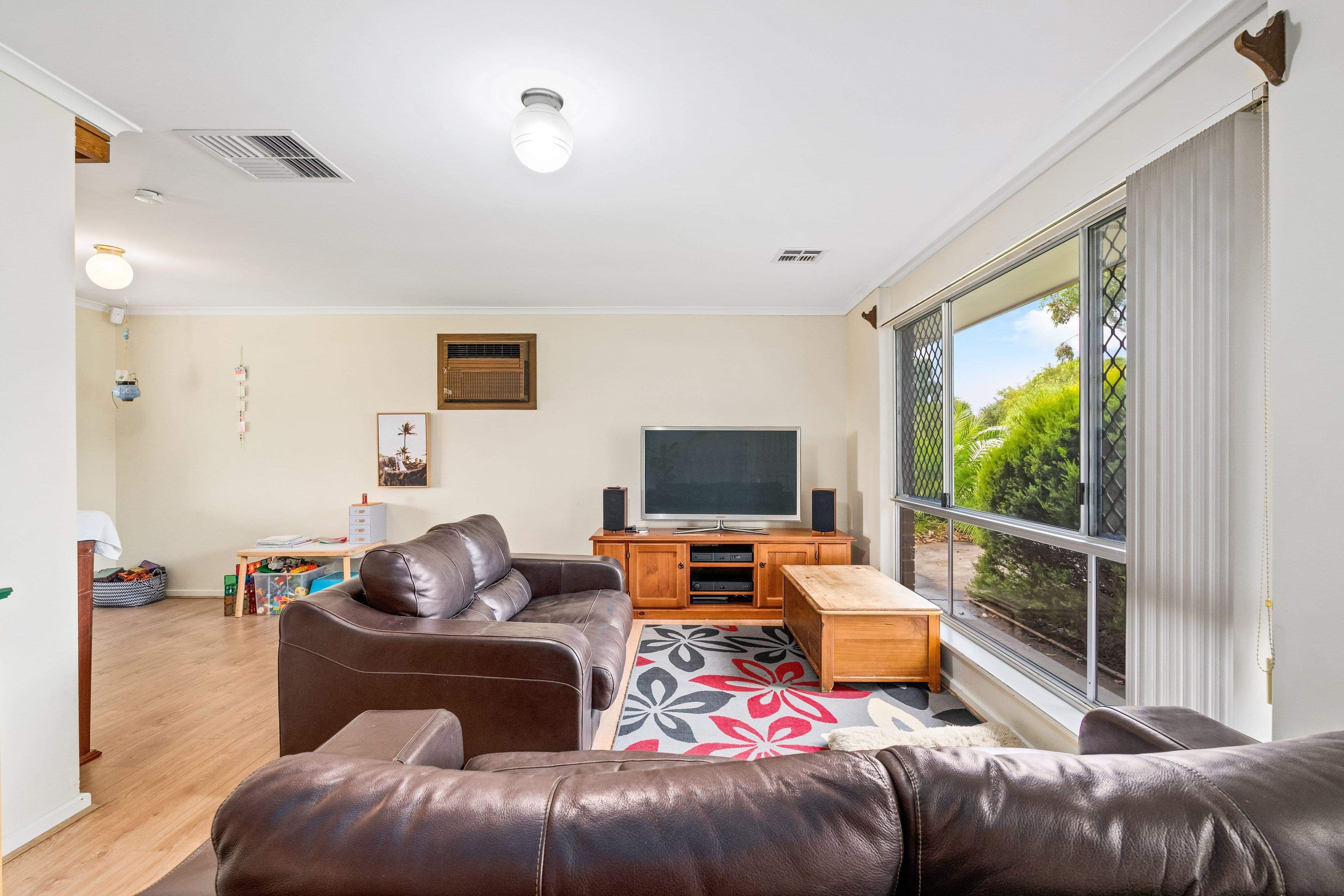 8 Baseby Street, Happy Valley SA 5159, Happy Valley - Thumbnail 5