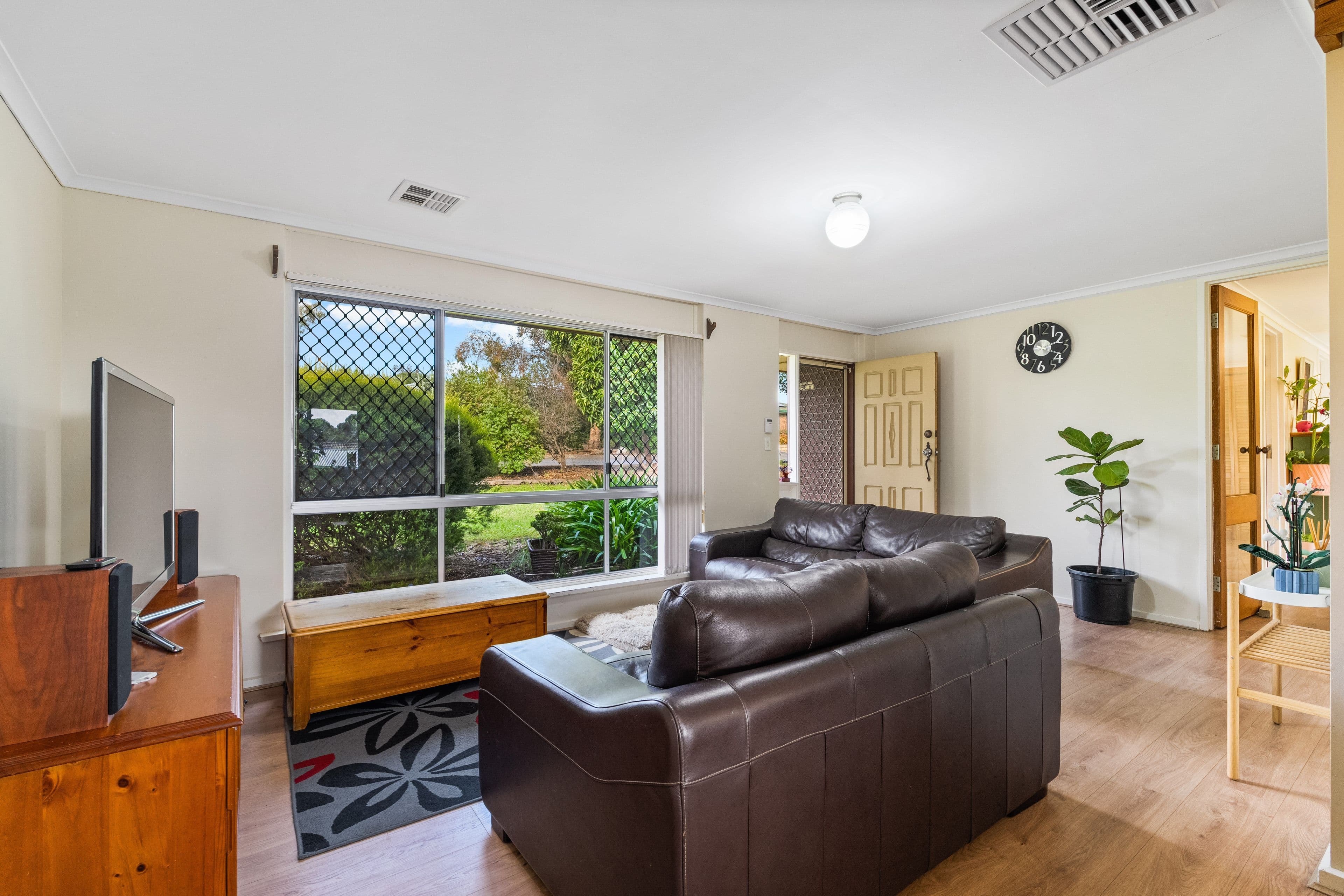 8 Baseby Street, Happy Valley SA 5159, Happy Valley - Thumbnail 6