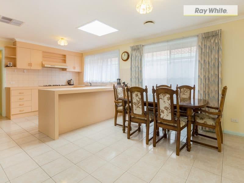 123 Fifth Avenue, Rosebud VIC 3939, Rosebud - Thumbnail 2