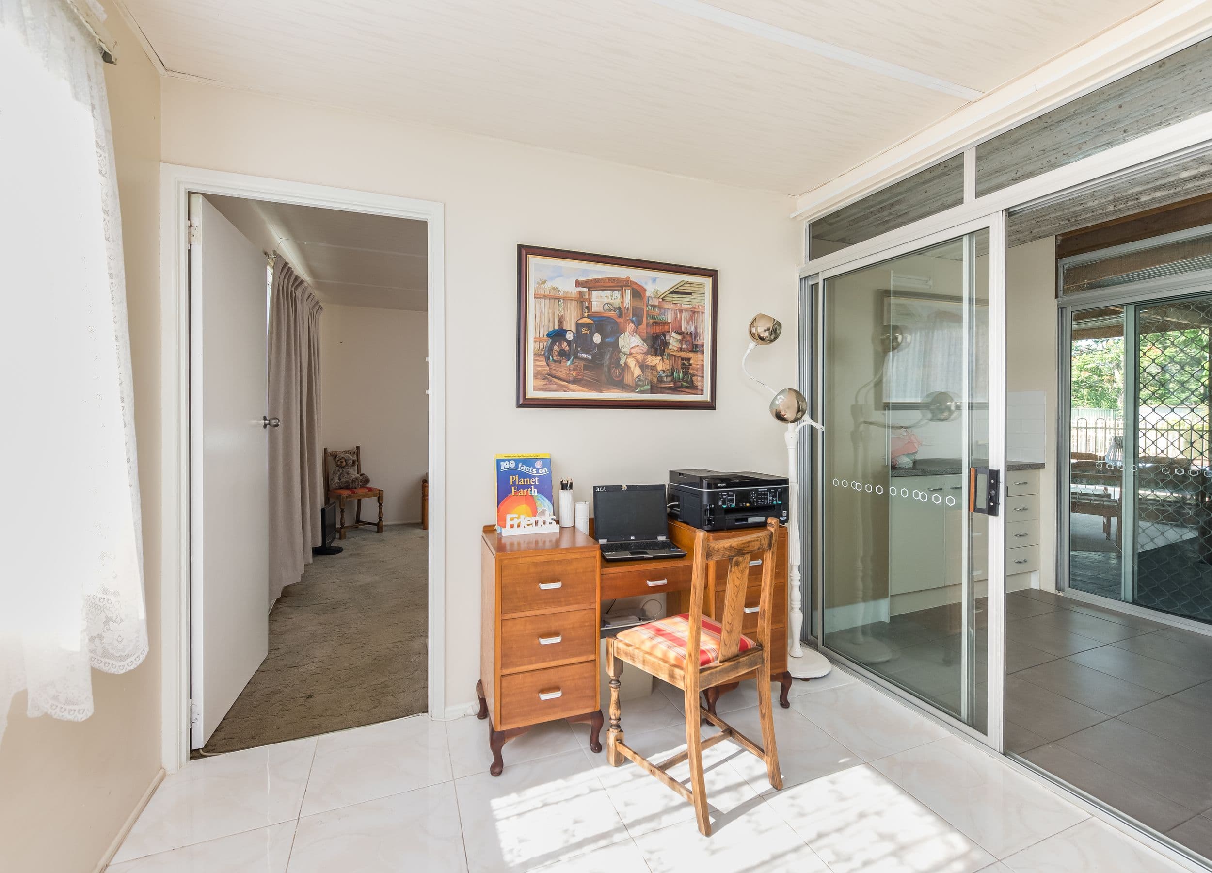 18 Christopher Court, Eagleby QLD 4207, Eagleby - Thumbnail 6
