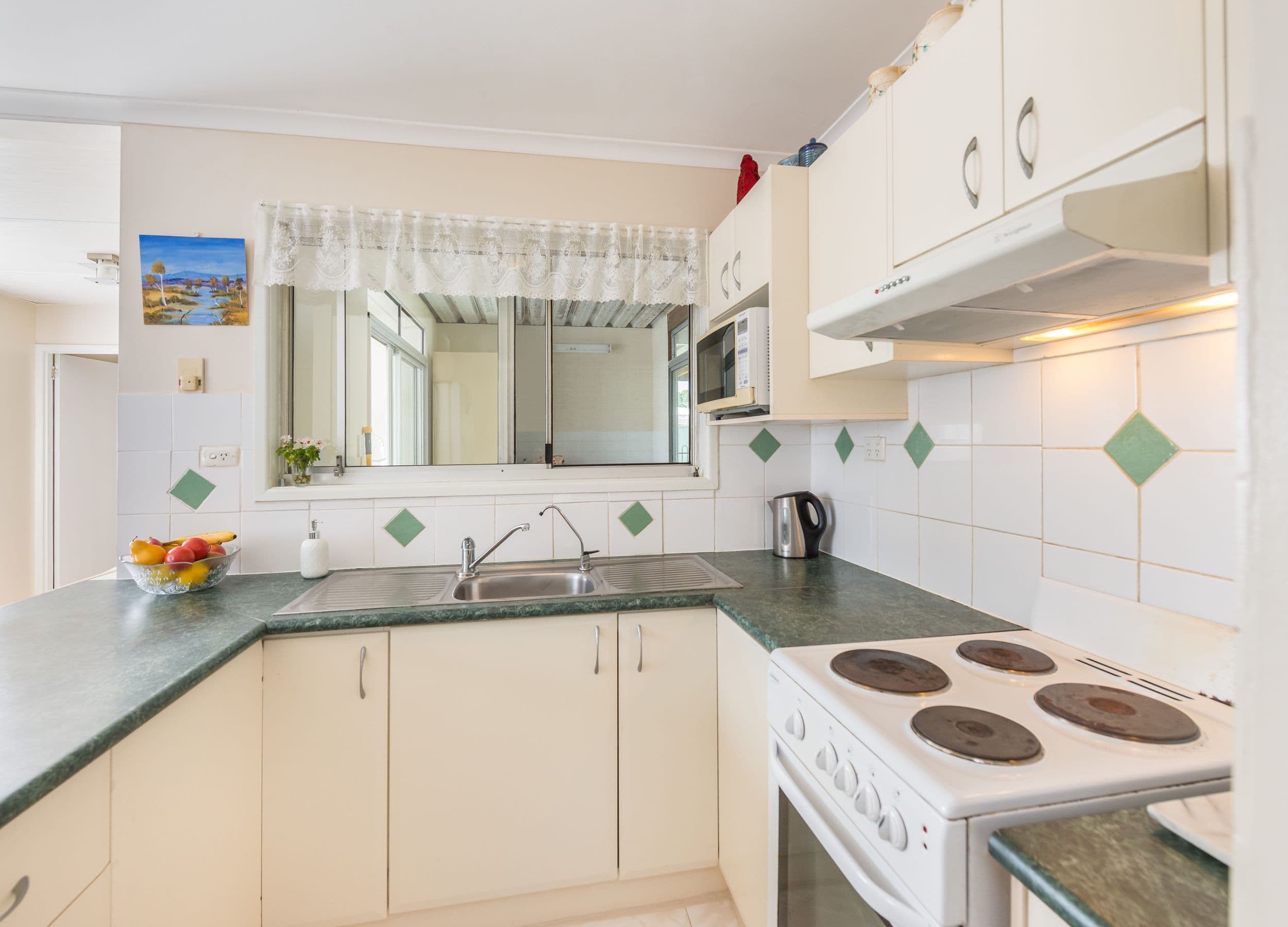 18 Christopher Court, Eagleby QLD 4207, Eagleby - Thumbnail 7