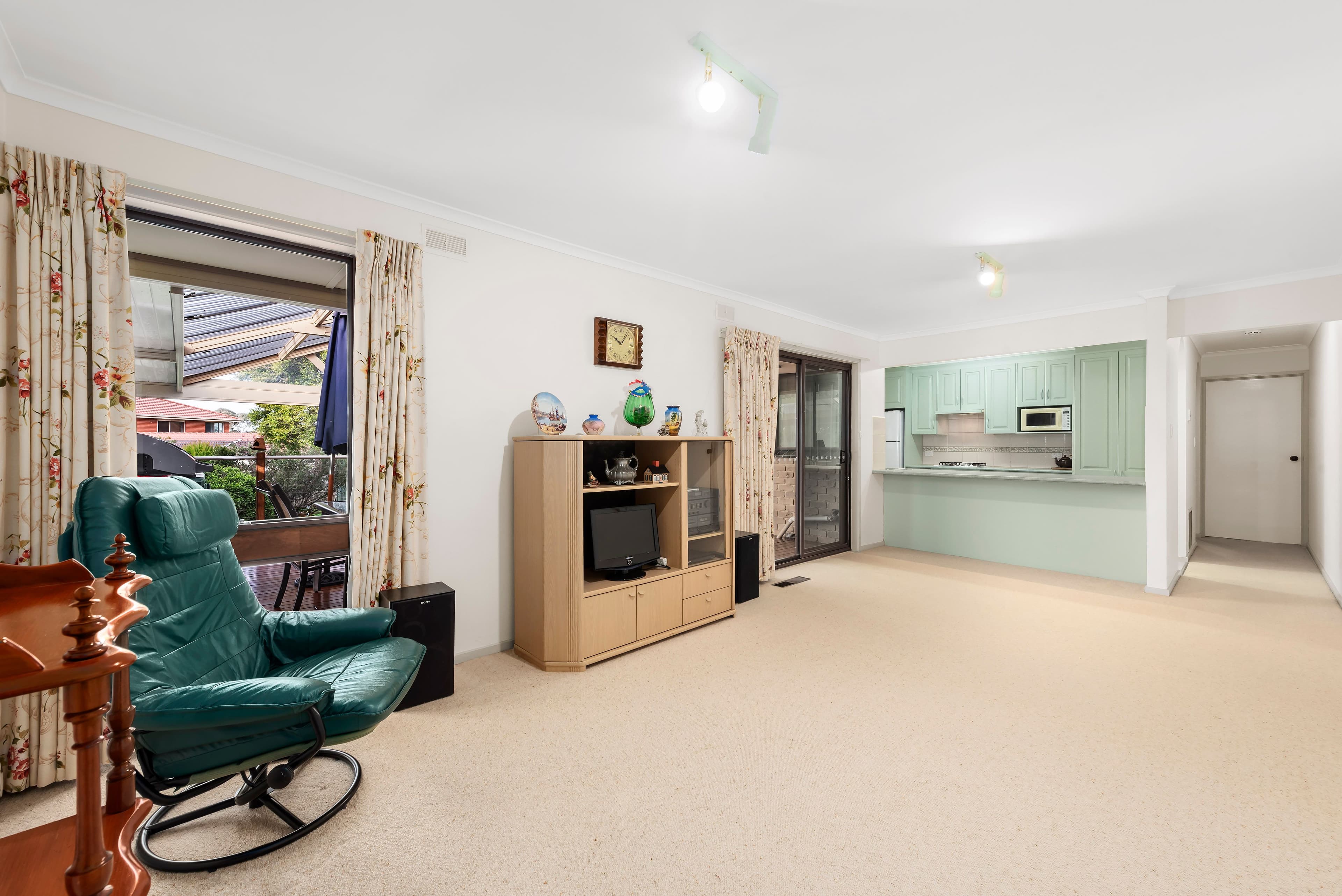 15 Stratford Square, WANTIRNA VIC 3152, Wantirna - Thumbnail 4
