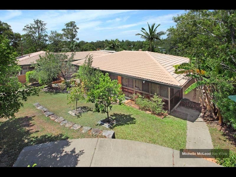 118 Burbong Street, CHAPEL HILL QLD 4069, Chapel Hill - Thumbnail 2