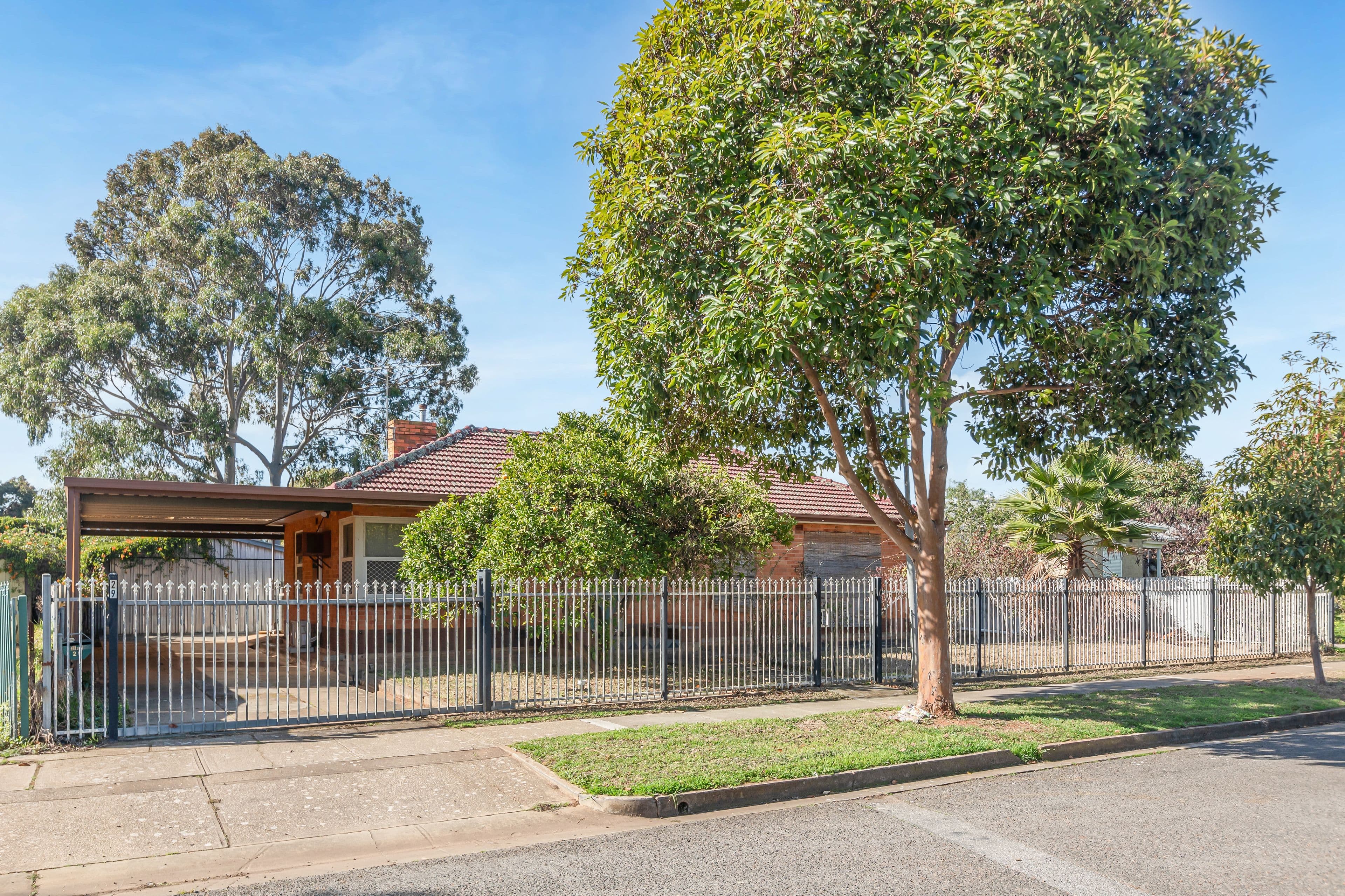 29 Willison Road, Elizabeth South SA 5112, Elizabeth South - Thumbnail 2