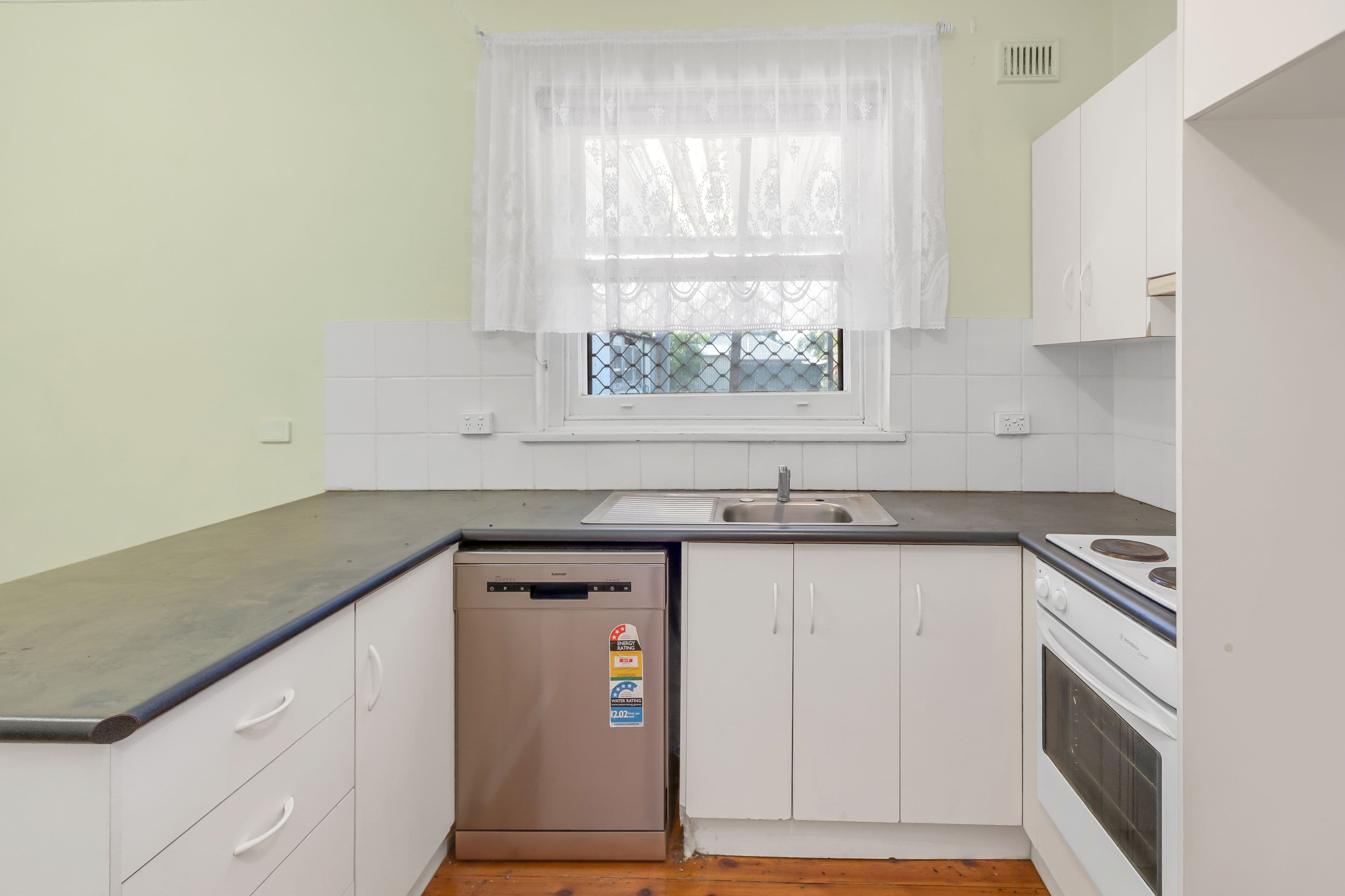 29 Willison Road, Elizabeth South SA 5112, Elizabeth South - Thumbnail 4