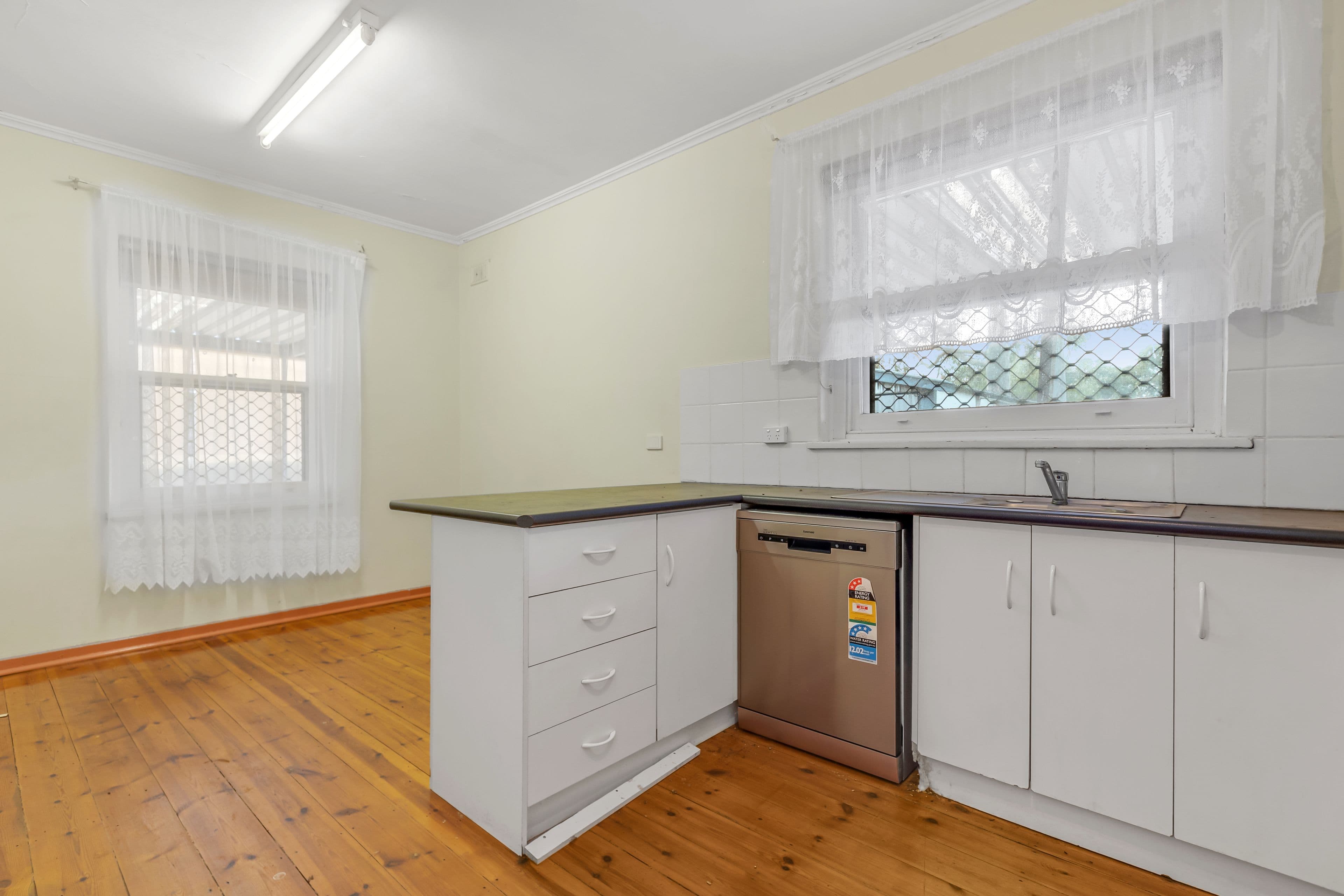 29 Willison Road, Elizabeth South SA 5112, Elizabeth South - Thumbnail 5